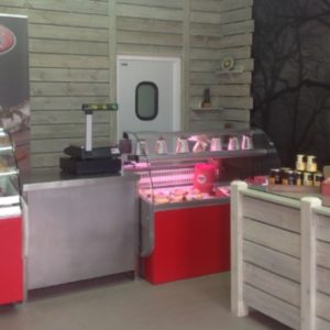 Obra para ampliar e mellorar tenda venda directa